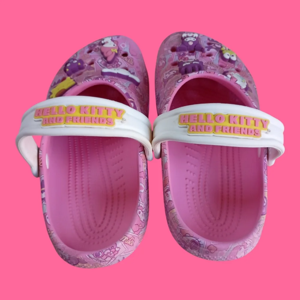 Crocs Hello Kitty & Friends Sanrio Classic W/Jibbitzs Clogs Junior Size 3/W 5 - Picture 3 of 8
